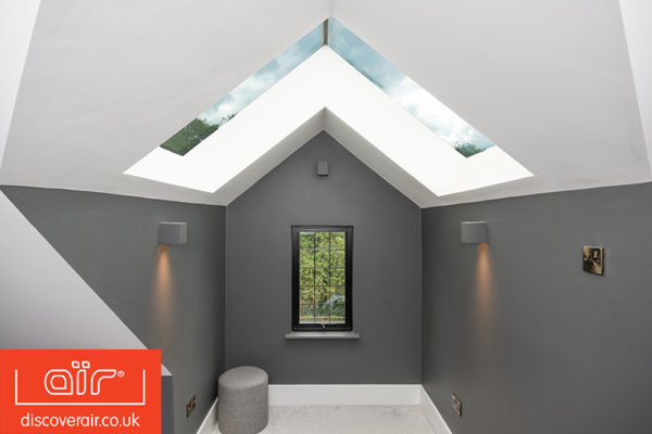 air-mod-contemporary-window-installed-in-a-ceiling