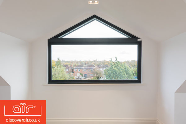air-mod-contemporary-window-with-triangel-window