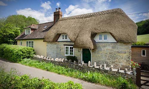 R9 windows and doors cottage title=