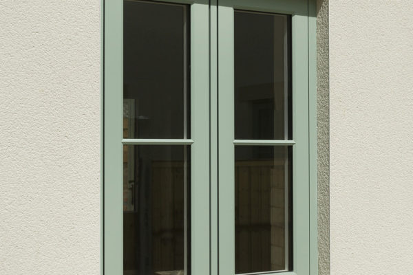Residence r9 window set cotswold green